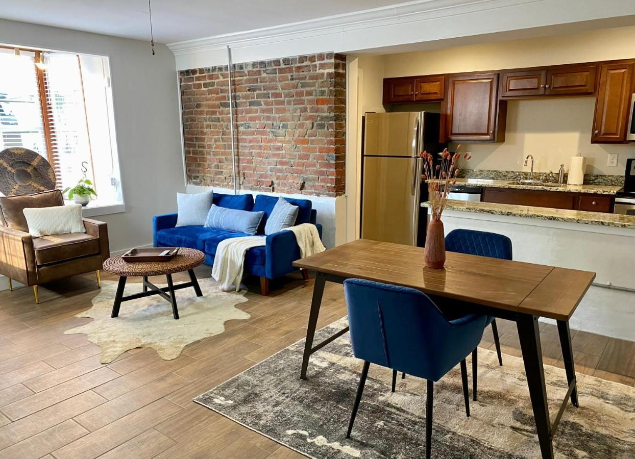 Cozy Historic Family Home In The Heart Of Richmond Exteriör bild